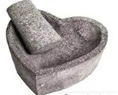 UTENS MOLCAJETE 16 CM FORMA DE CORAZON